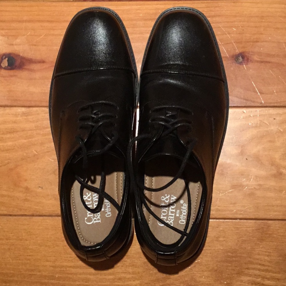 Men’s dress shoes